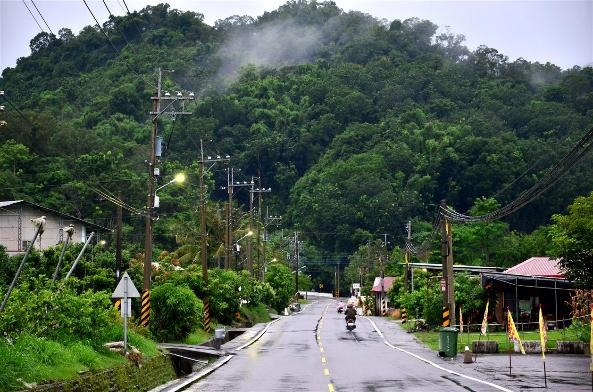 走讀台灣山．海．經：異域孤軍的地方創生與大武?族的古調再現